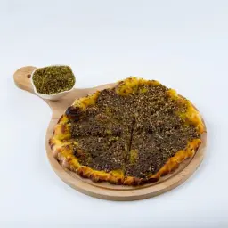 بيتزا زعتر - صغير